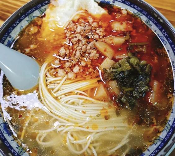 東園街美食